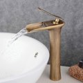 Miniatyrbillede 3 af 5: Badeværelsesarmatur, vandfaldsarmatur med varm og kold justerbar håndvaskarmatur til badeværelsesvask og håndvask, antik messing
