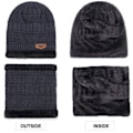 Pikkukuva 3 / 5: Musta kolmiosainen hattu, huivi ja käsineet talvihattu beanie hat wit