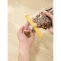 Miniatyrbillede 3 af 5: 2 stk. Hældningsklips til madforsegling, Pakkeklips med Hældtud til Forsegling af Emballerede Varer som Kaffe, Sukker, Korn
