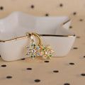 Miniatyrbillede 5 af 5: Hjerteblomst Dangle Drop Guld Små Huggie Hoop Øreringe til Kvinder, Sød Trendy Hypoallergenisk Prom Mode Smykker Gave