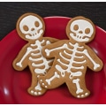 Pikkukuva 4 / 5: Halloween-kallo piparkakkumiehen keksimuotti 3D fondant-leivonnaiset