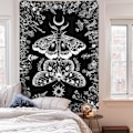 Miniatyrbild 3 av 5: Estetisk fjärilstapet Växter Blommor Tapestries Boho Moth