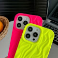 Pikkukuva 3 / 5: Caseative iPhone 14 Pro Max -kotelo, Pliseerattu Veden Aaltoilu Kromi Aaltokuvio Pehmeä Yhteensopiva iPhone-kotelon kanssa