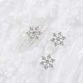 Miniatyrbilde 4 av 4: Snøfnugg Neglepynt 3D Jule Neglekunst Pynt for Akrylnegler, 10 stk Sølv Snøfnugg Negletilbehør med Steiner