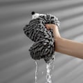 Miniatyrbild 4 av 4: 2-pack söta djur chenille handdukar, plysch pom pom handdukar med öglor, hängande handdukar f Gray