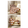 Miniatyrbillede 1 af 3: Farve Karamel - Sofatæppe, ternet plysset tæppe, Damier (1