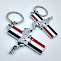 Miniatyrbillede 3 af 5: Mustang Tricolor Logo Nøglering Modificeret Bil Custom Spænde D