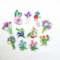 Miniatyrbilde 1 av 5: 11 stk. - Brodert lapp i form av retroblomster, Boho Rose
