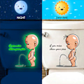 Miniatyrbild 3 av 4: 2 Ark Toalettlockskylt Toalett Cartoon Dekal Bad Hav