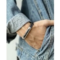 Miniatyrbild 4 av 5: Svart läderarmband för tonårspojkar i silverfärgat rostfritt stål