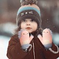 Miniatyrbilde 3 av 3: (blå, rosa) 2 par babyvarme votter, vintervevde hansker, søte dinosaurhansker, hengende nakkehansker, egnet for i