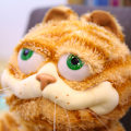 Miniatyrbilde 5 av 5: Stor oransje plysj katt plysjleke, realistisk gul tabby katt leketøy for gutter og jenter, jul fødsel