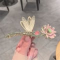 Pikkukuva 5 / 5: 1 Klassinen lootuskukka hiuspidike elegantti retro päähine hiuspidike pään takaosa haikara pidike hiukset