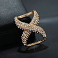 Miniatyrbild 5 av 5: 2 st. Legering X-formad Artificiell Rhinestone Halsduks Spänne Hållare Ring Halsduk Spänne Blus Sjal Wrap Kläder Dekoration