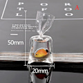 Miniatyrbillede 1 af 5: 1 STK Resin Goldfish Charms Små fisk i vandpose vedhæng A