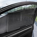 Miniatyrbillede 2 af 5: 1 Stk Bil Automatisk Indtrækbar Parasol Bil Sidevindue Mesh Black