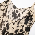 Miniatyrbild 5 av 8: Dam Leopard Print Djup V-ringad Kvinna Backless Solklänningar color S
