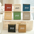 Miniatyrbild 4 av 8: 2025 Mini enkel liten skrivbordskalender fickkalender bärbar kalender stansplan skrivbordsdekoration A2