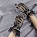 Miniatyrbild 5 av 5: Damhandskar Mesh Näthandskar Spetsvantar Helfingerhandske White-A