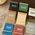 Miniatyrbillede 5 af 8: 2025 Mini Simple Lille Skrivebords Kalender Lomme Bærbar Kalender P A2