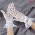 Miniatyrbild 1 av 5: Damhandskar Mesh Näthandskar Spetsvantar Helfingerhandske White-B