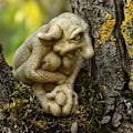 Miniatyrbillede 3 af 8: Gotisk skulptur venlig trold statue støbt sten have statue 1PC