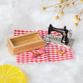Pikkukuva 4 / 5: 1/12 Dollhouse Miniature Ompelu hine lelu