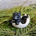 Miniatyrbild 2 av 8: Nyfödd drake i ägg 3D konst drake staty liten miniatyr A7