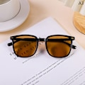 Miniatyrbilde 1 av 8: Klassiske Minimalistisk Square Frame Solbriller Unisex Fashion Outdo A3