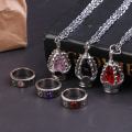 Pikkukuva 2 / 5: 2kpl/ set Gem kaulakoru riipus set Gift Party Prop Red