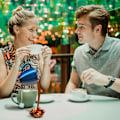 Miniatyrbillede 3 af 8: Flydende Spildende Kaffe Kop Skulptur Køkken Dekoration A3