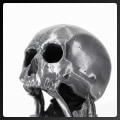 Pikkukuva 3 / 8: Skull Dice Tower DND Dice Rolling Tower 7 kpl D20 set A