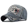 Pikkukuva 1 / 8: Shark Color Block Vintage Pesty Cotton Baseball Cap grey