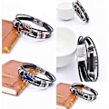 Miniatyrbild 4 av 4: Retro Faux Läder Gitarrarmband, Zinklegering Rockmusik Gitarr Läderarmband Black