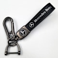 Pikkukuva 1 / 5: Auton nahkainen pyörän avaimenperä metallipinnalla | Raskas avaimenperä | Avaimenperä ja koukkuosat hopeaväriset Silver Hardware Mercedes