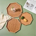Miniatyrbilde 4 av 5: 1 stk. åttekantet trebrett for servering av mat, snacks, drikke, sushi, biff, pizza, desserter, kaker, brød, frokostbrett, kaffebrett, charcuteriebrett 3.82*3.82*0.39inch