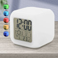 Miniatyrbild 5 av 5: LED-väckarklocka Sängbord 7 färger Display Digital klocka Barnväckarklocka med Snooze-funktion Nattljus Temperatur Tid Datum Y