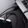 Miniatyrbilde 1 av 4: 3-i-1 USB-kabel for hurtiglading – Micro USB, Lightning, USB-C