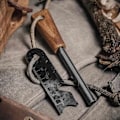 Pikkukuva 2 / 2: Tulensytytin Paksu Bushcraft Tulukset 20 000 iskulla - WELLNGS_ca