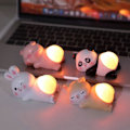 Miniatyrbild 2 av 5: Tecknad Pop Kläm Rumpa Stress Relief Fidget Leksak Med Silikon Rumpa LED Nattlampa LGL Pig
