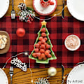 Miniatyrbillede 4 af 5: Rød og Sort Buffalo Plaid Glædelig Jul Juletræs Bordløber, Sæsonbestemte Lastbilgaver 13x72 Tommer-Rød / Sort (LGL)