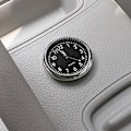 Miniatyrbilde 2 av 5: Bilklokke, Mini Quartz Analog Bil Dashbord Tid Luftventilmontering Klokke Klokke for Bildekorasjon, Universal og Selvlysende (Svart) (LGL)