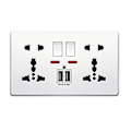 Pikkukuva 1 / 5: Monitoiminen UK 13a seinäpistorasia painonapilla 2.1a kaksois-USB-latausportit kodin seinäpistorasia painike LGL