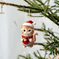 Miniatyrbild 9 av 11: 2024 Kattprydnad för Julgran, Julkatt med Tomteluvor Hängande Hänge, Akrylhänge 2D Julkatt Prydnader, Julgran 2 1pcs