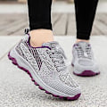 Miniatyrbild 4 av 5: Damskor för löpning med andningsbart nät, halkfria sneakers för fitness, sport, gym, jogging, tennis (38 Lila)