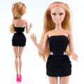 Miniatyrbild 5 av 5: Barbie Kläder 4 delar Kläder Tillbehör Kommer Kläder Lämpliga