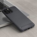 Miniatyrbillede 8 af 8: SKALO iPhone 13 Pro Max Armor Carbon Stødsikker TPU-cover - Vælg farve Grey