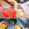 Miniatyrbillede 3 af 7: Røde papirkageforme til cupcakes, King Charles kroningsdekorationer, bageforme, cupcakeforme til bagning, mini muffinforme, muffinforme, pap Red