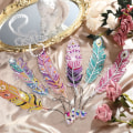 Miniatyrbillede 7 af 8: Kunst- og Håndværks Sæt til Børn 7 8 9 10 år, 5D DIY Diamant Kunst Bogmærker Fjer Form Rhinesten med Krystal Vedhæng, Unik Fødselsdag Bookmarks