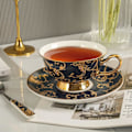 Miniatyrbillede 5 af 8: ® YBK Tech Euro Style Bone China Kop & Underkop Sæt, Keramisk Te- og Kaffe Kop til Hjemmet, Køkkenet, Bryllup (Retro Blomstermønster - Mørkeblå) Retro Flower Pattern Dark Blue